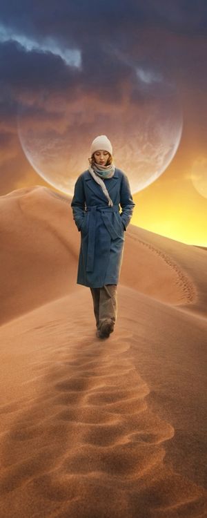 MULHER NAS DUNAS EM OUTRO PLANETA II