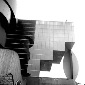 INSTITUTO TOMIE OHTAKE 3