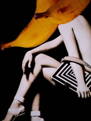 MODERN COLLAGE - BANANA