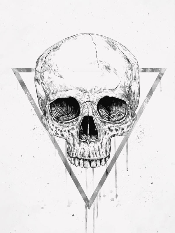 SKULL IN A TRIANGLE (BW)