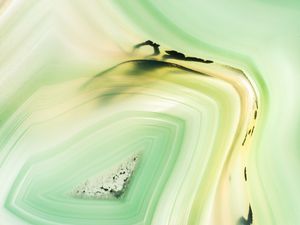 CRISTAL DE ÁGATA VERDE ABSTRATO II