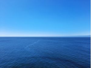 HORIZONTE INFINITO AZUL