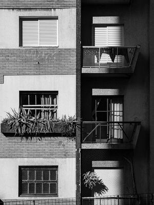LUZ NA FACHADA