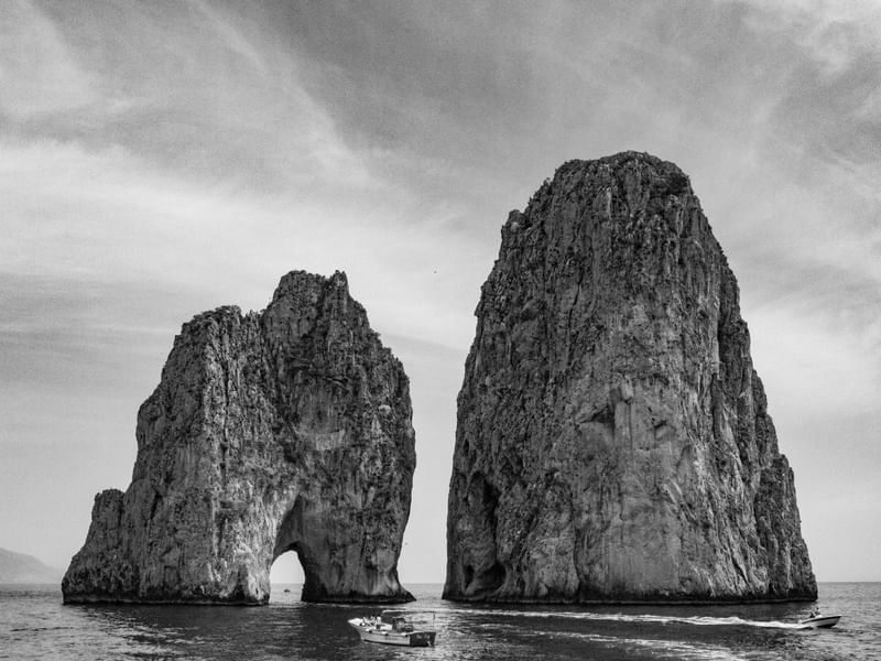 CAPRI FARAGLIONI