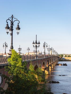 PONTE DE BORDEAUX