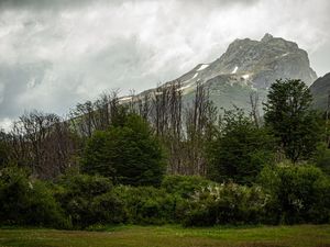 LINDA MONTANHA DA TIERRA DEL FUEGO