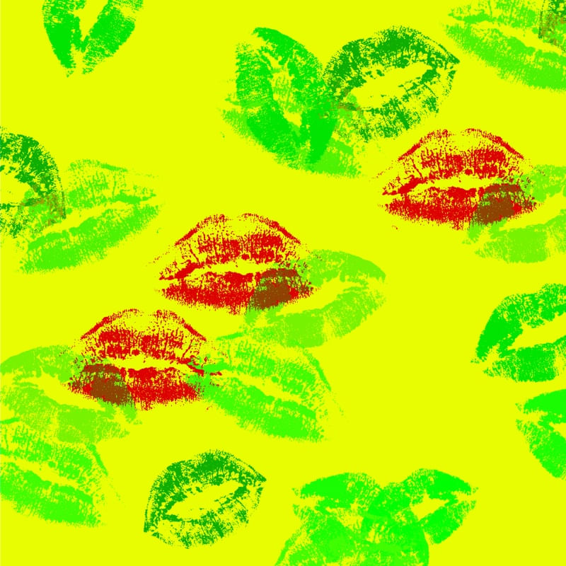 KISSES IN YELLOW