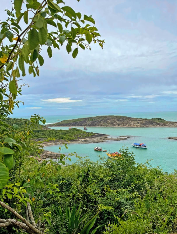 BARCOS NA PRAIA 5