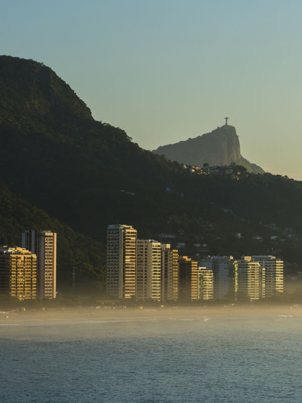 AMANHECER EM SÃO CONRADO II, RIO DE JANEIRO - TRÍPTICO 01