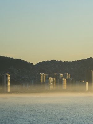AMANHECER EM SÃO CONRADO II, RIO DE JANEIRO - TRÍPTICO 02