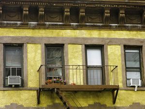 APARTAMENTO AMARELO