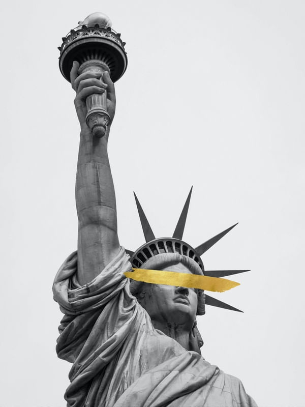 ESTÁTUA DA LIBERDADE NY GOLD PB