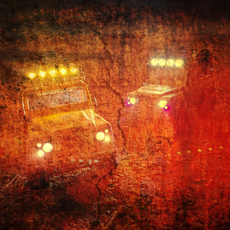 LAND ROVER
