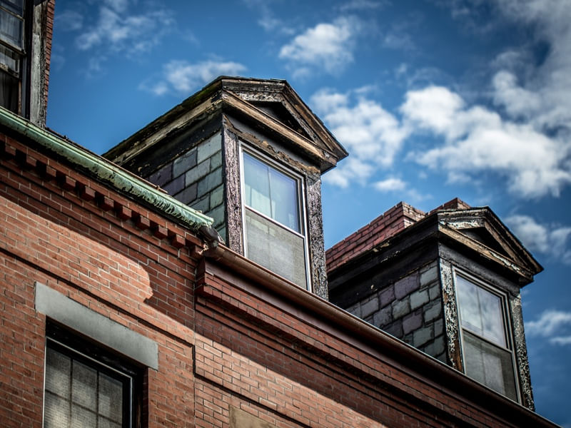 LOOKING UP IN BOSTON