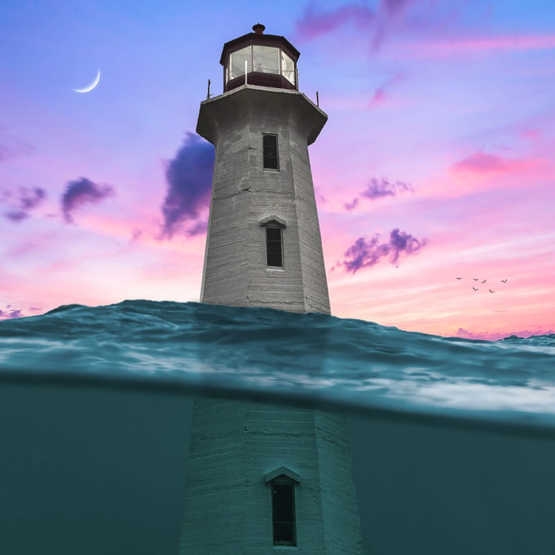 FAROL NO MAR