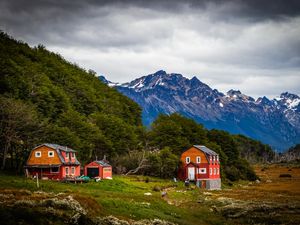 CASAS ISOLADAS