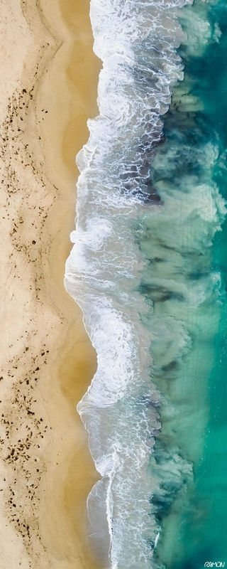 FORMAS ABSTRATAS - PRAIA PARADISÍACA