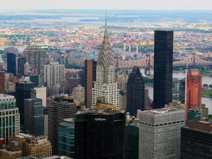 NY CHRYSLER BUILDING SKYLINE