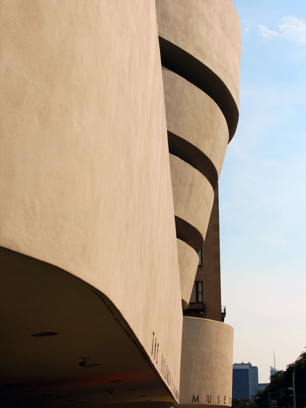 NY GUGGENHEIM MUSEUM