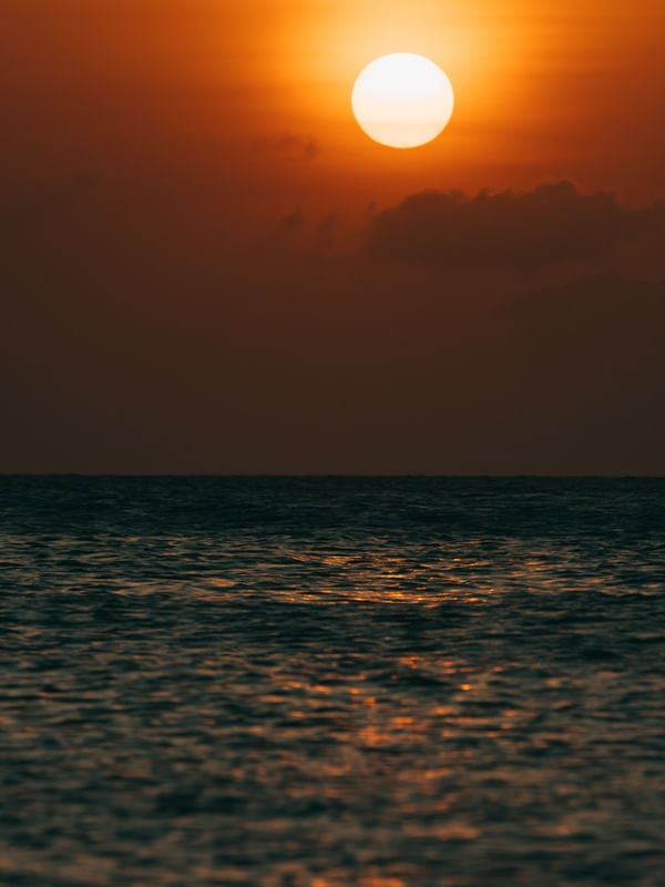 SOL DE PERTO