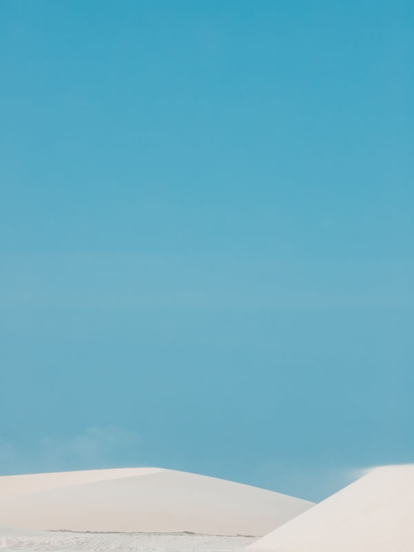 DUNAS NO FUNDO AZUL