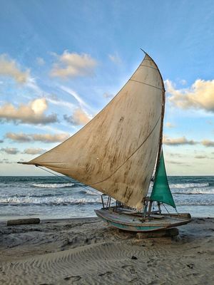 VELA EMBOACA