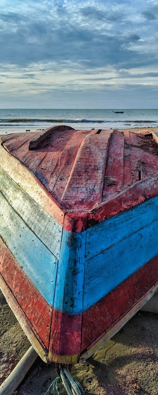 BARCO EMBORCADO