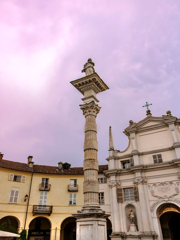VENARIA REALE 63 UA