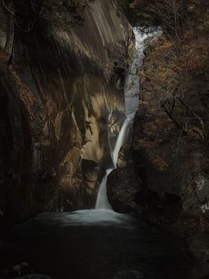 CACHOEIRA DE SHOSENKYO - JAPÃO - FOTOGRAFIA EM BAIXA VELOCIDADE - VISTA 3