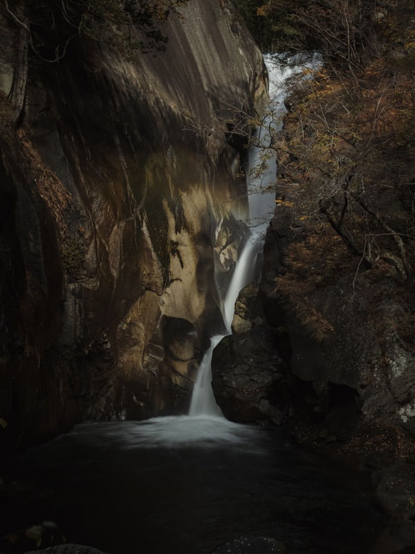 CACHOEIRA DE SHOSENKYO - JAPÃO - FOTOGRAFIA EM BAIXA VELOCIDADE - VISTA 3