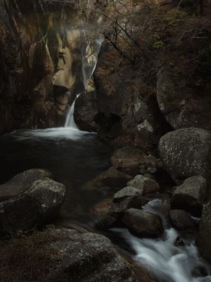 CACHOEIRA DE SHOSENKYO - JAPÃO - FOTOGRAFIA EM BAIXA VELOCIDADE - VISTA 4
