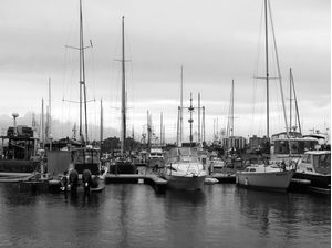 BOATS IN BW