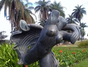 NUDE WOMAN SCULPTURE