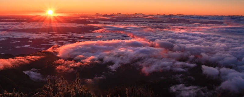 ALVORADA NO PICO DA BANDEIRA