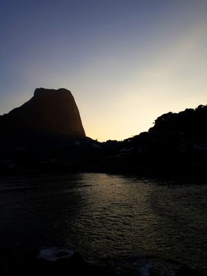 POR DO SOL NO PIER DA BARRA