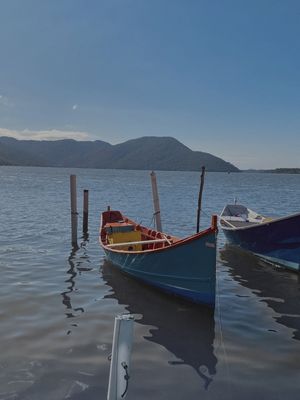 FOTOGRAFIA I BARCOS NA ILHA