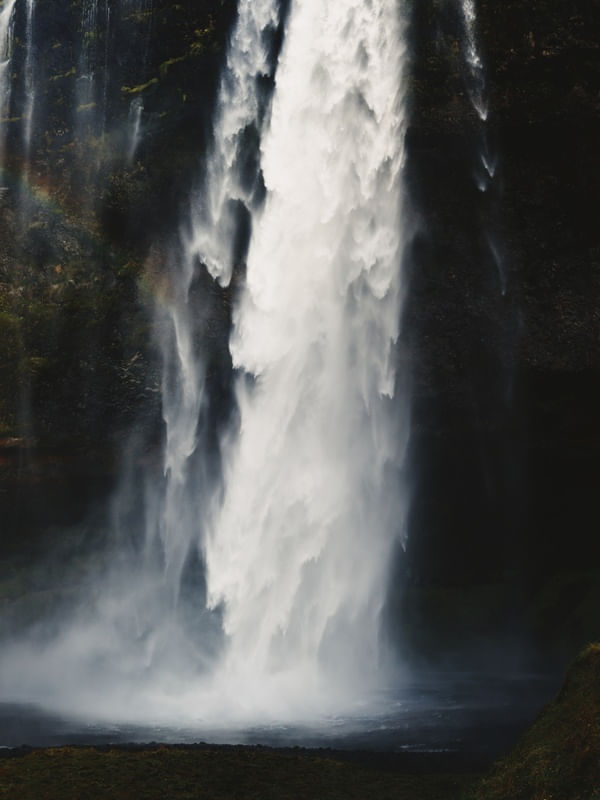 SELJALANDSFOSS E O ARCO ÍRIS