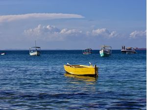 MAR AMARELO