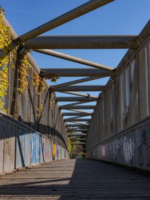 PONTES E PERSPECTIVAS 25UA