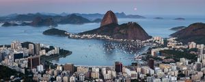 LUA CHEIA NO PÃO DE AÇÚCAR