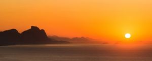 NASCER DO SOL NAS MONTANHAS DO RIO DE JANEIRO