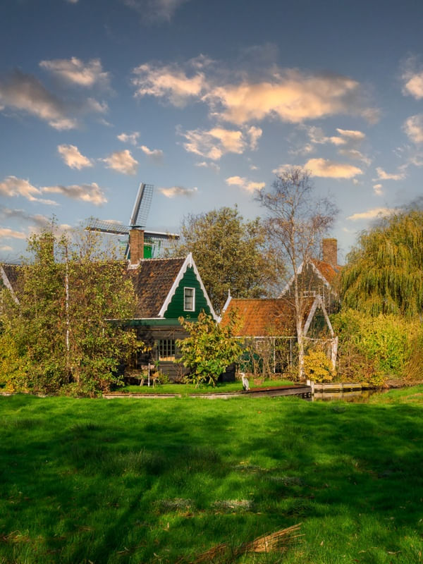 HOLANDA VILLAGE 2