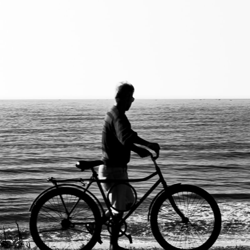 MAR E BICICLETA