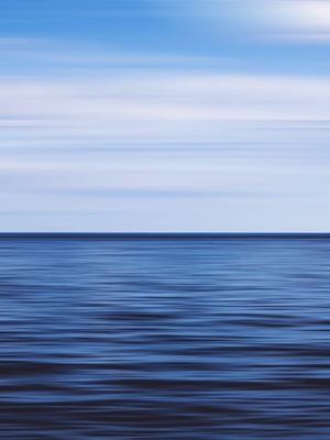 O MAR E O HORIZONTE AZUL