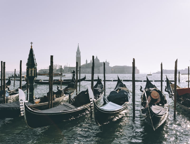 THE VENICE GONDOLAS