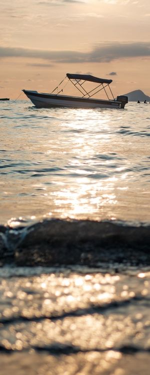 O BARCO E O SOL