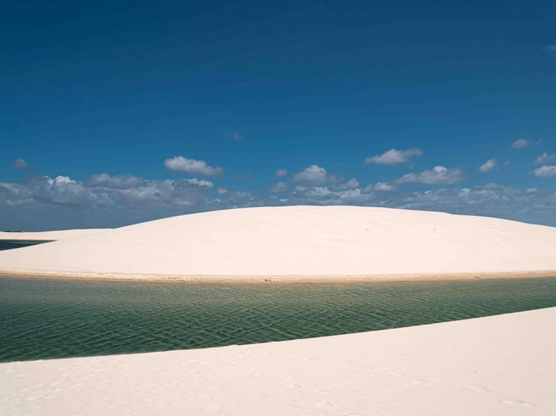 LAGOA NO INCRÍVEL LENÇÓIS MARANHENSES