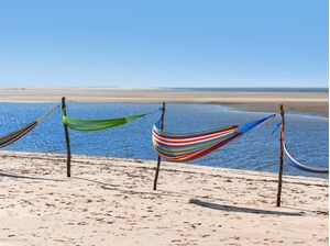 REDES NA PRAIA