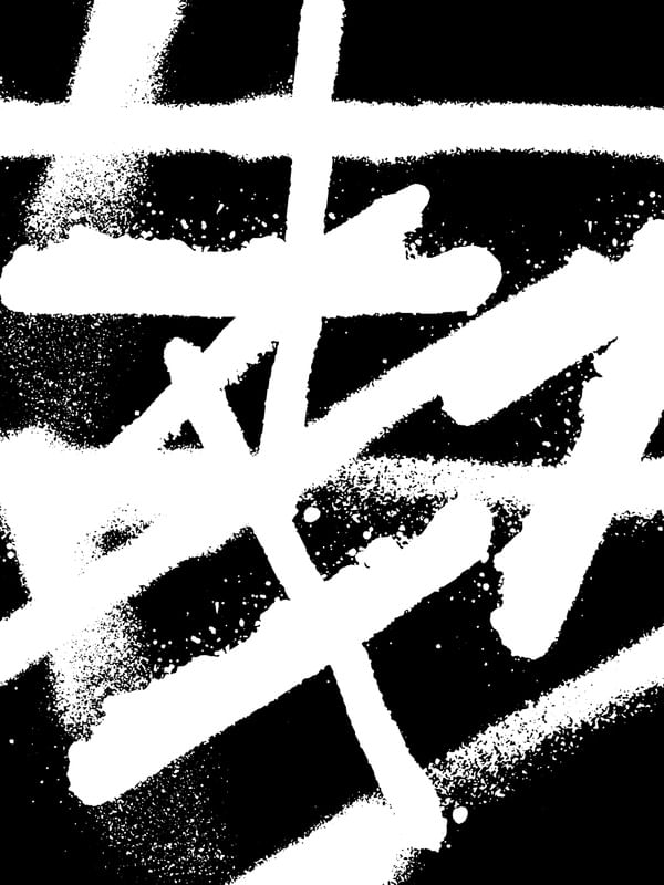 TINTA E SPRAY XIII