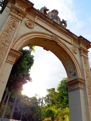 ARCOS DO ZOOLÓGICO